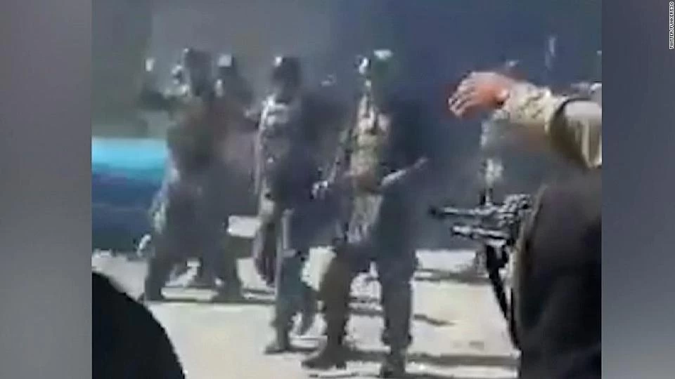 22 unarmed Afghan commandos seeking surrender executed by Taliban  fighters